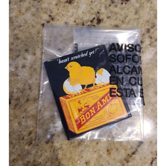 Vintage Bon Ami Cleaner Refrigerator Fridge MAGNET Advertising Chick Egg - Picture 4 of 4